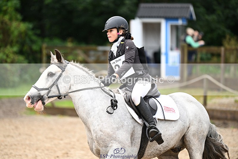 240824X-105057-24969 - 70cm Round 2 10.30 to 12.10