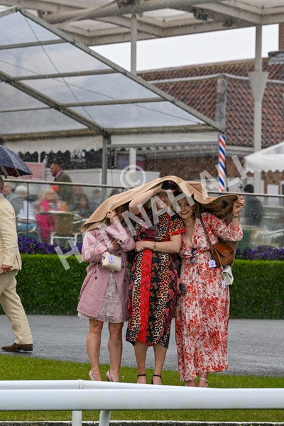 150624-M-Macmillan Ride Of Their Lives-6439 - 12.30pm Macmillan Ride of Their Lives