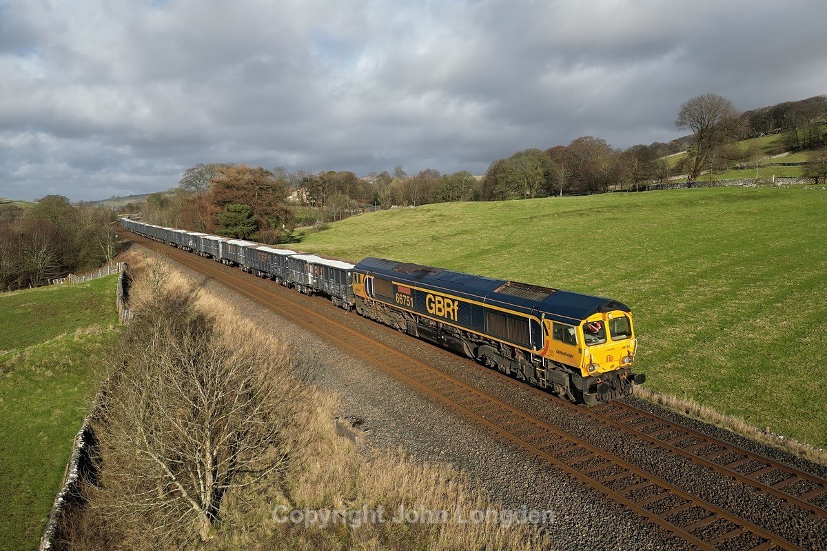 JL - 26.1.24 66751 6E69 Ribblehead - Hunslet, Settle North - Settle