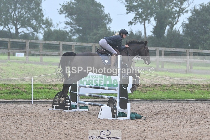 240813-192108-00892 - Classes 7 A&B 90cm