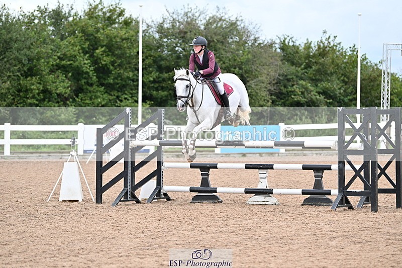 240908A-145551-04512 - Cls 22 A&B Pony Fox & 1.10 Open