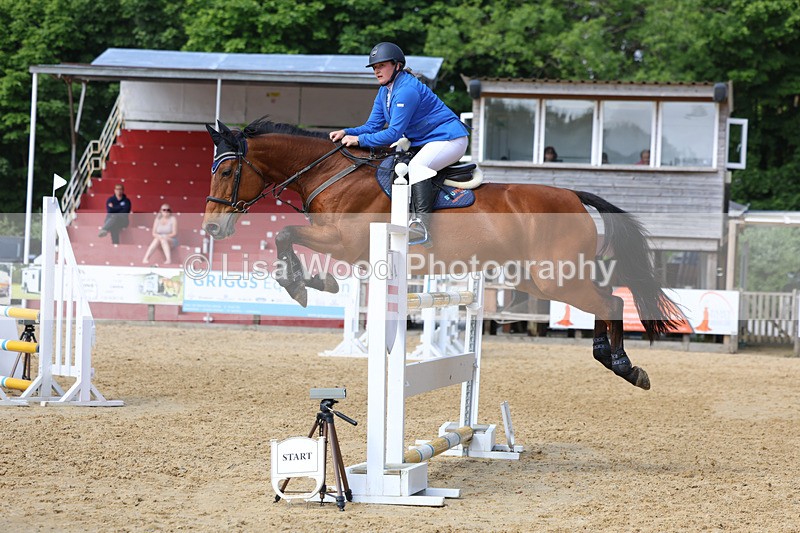 3E7A1260 - Class 14: Senior 1.15m Open