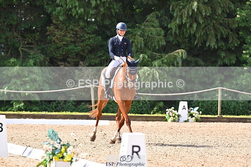 250523A-101807-05900 - C-261-Danielle.Dunn-ICI.DOR.DE.DONNA.CADANZA.Z