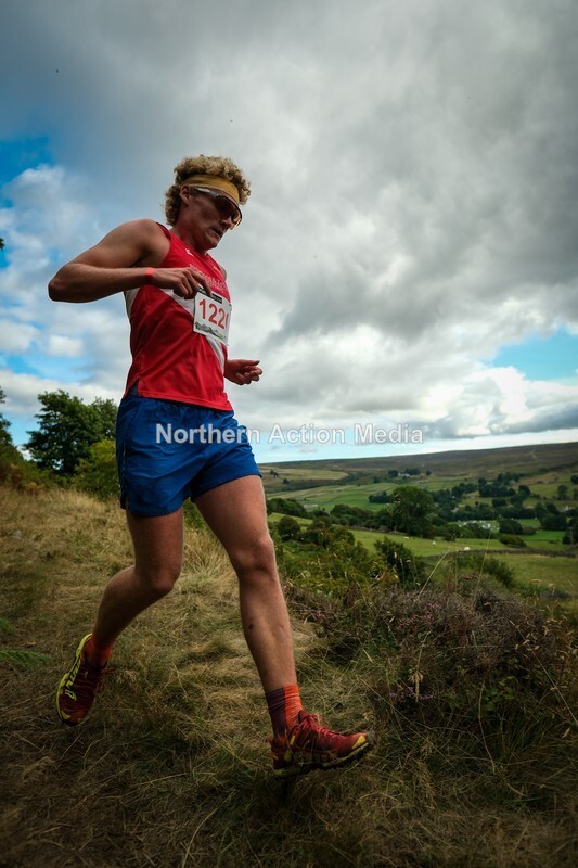 DSCF5203 - Reeth Fell race seniors