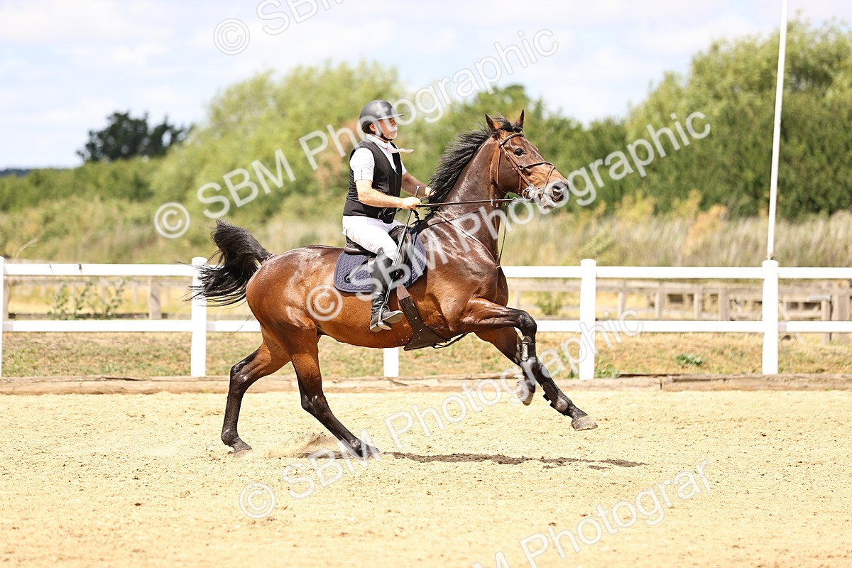 SBM_014176 - Class 14 - Senior Discovery - 1.00m Open