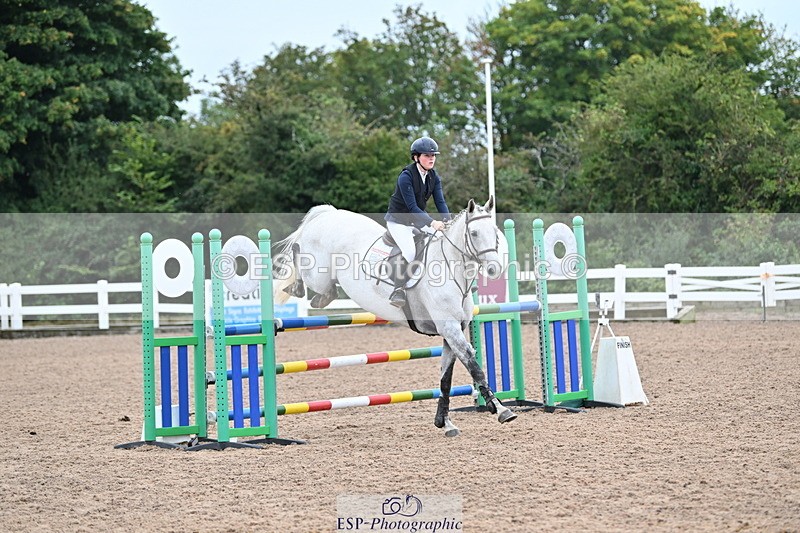 240907A-124253-01511 - Cls 9 1.10m Amateur Qualifier