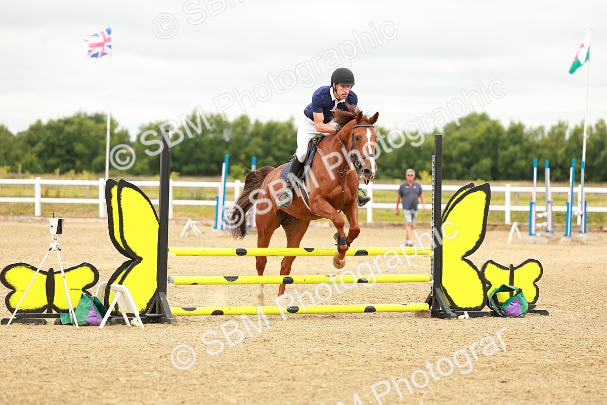 SBM_001540 - Class 8 - Clear Round