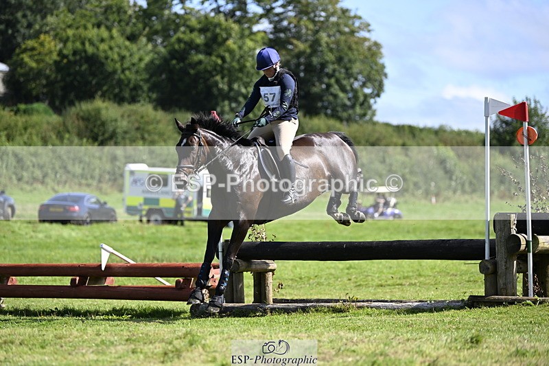 240811A-105544-01272 - 057-