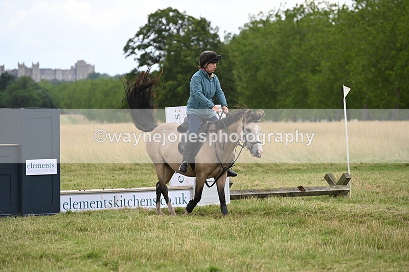 WJ6_4727 - Time at Jump 13:04 to 13:34