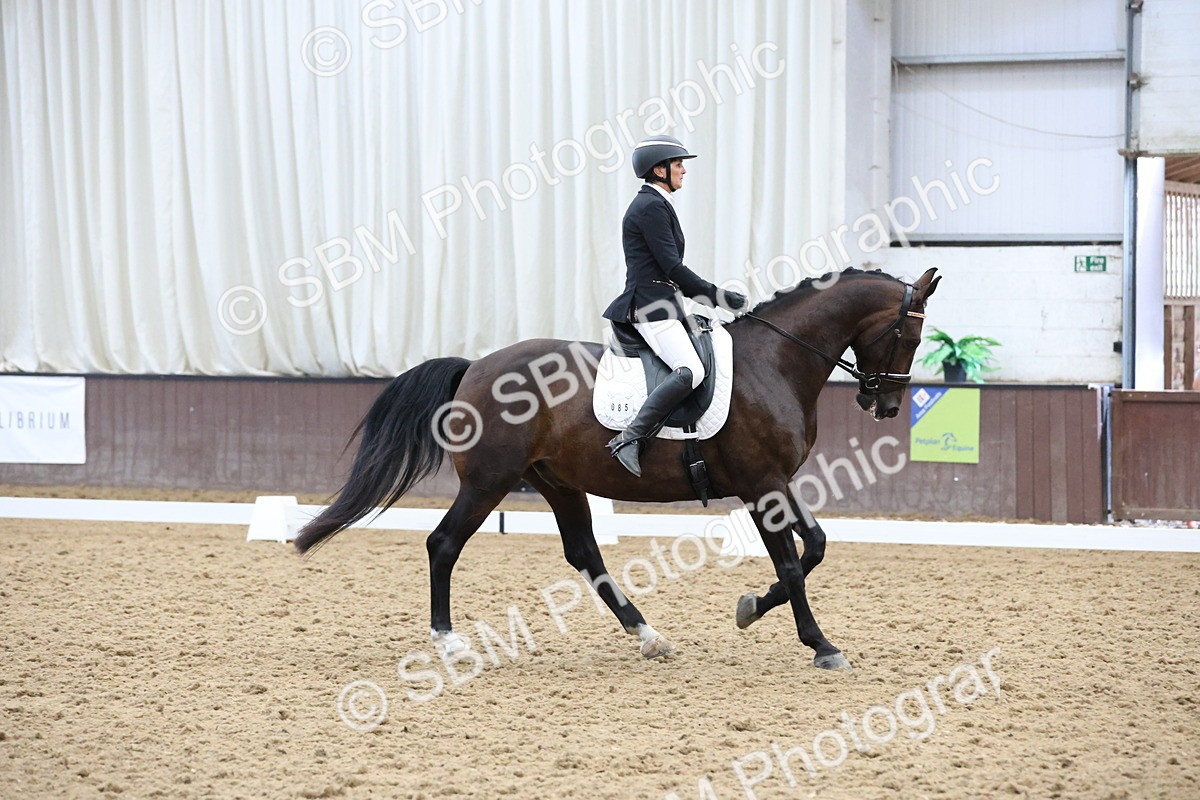 SBM_007862 - Class 24 - Medium FSM Silver