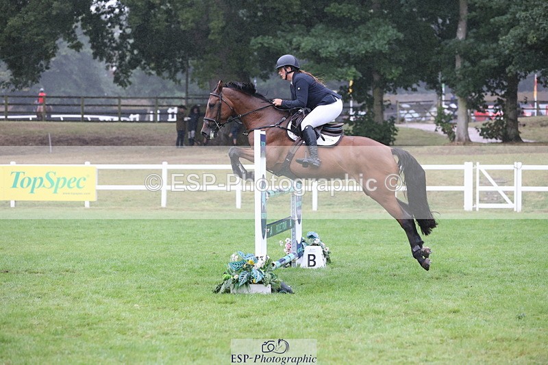 250830A-135020-06811 - Cls 16 Snr Newcomers and 1.10m Open