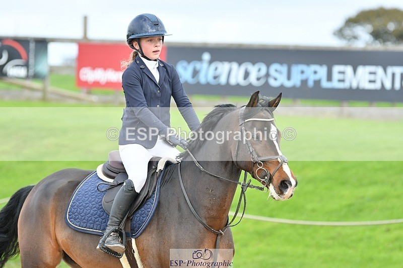 251026-120211-02722 - Cls 23+24 80cm Club and Schools