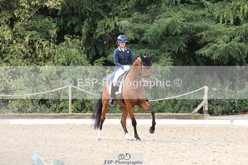 250809A-114016-02816 - 071-Abbie.NewburySeagry.Viceroy