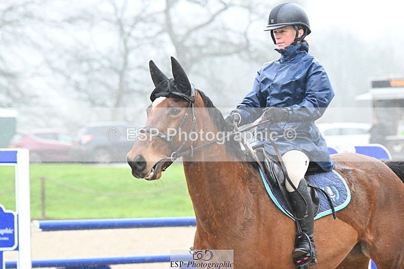 250215A-121139-00592 - Cls 3 Snr 1.05m