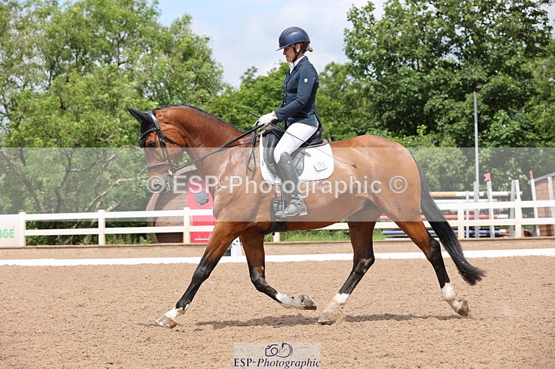 240621A-123004-00754 - Cls 12 BD Music Medium