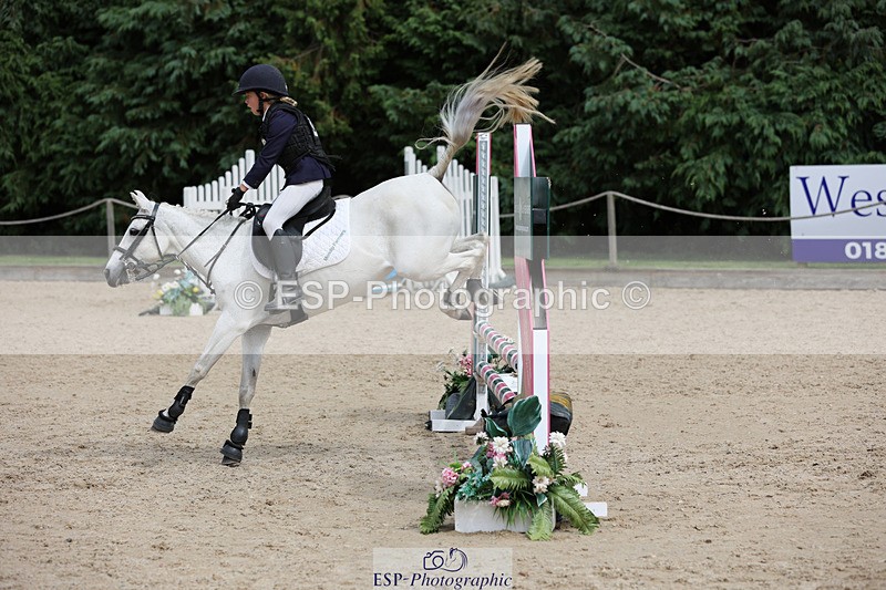 240823X-135939-18122 - 70cm R1 13.45 to 15.30