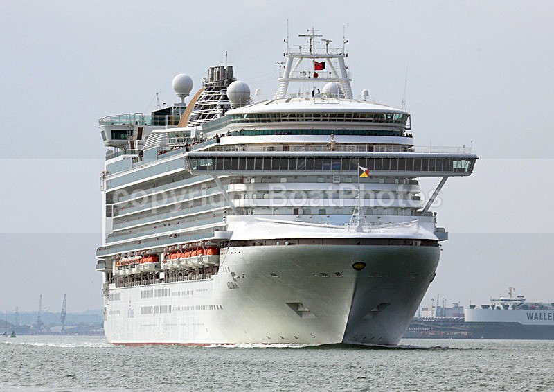 140601 AZURA LEAVING SOUTHAMPTON WT7A6842 - Cruise Ships