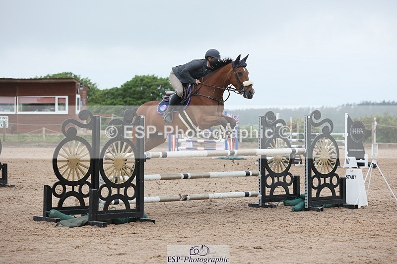 250524-095744-04010 - Cls 13  A&B 1.05m & 1.10m open