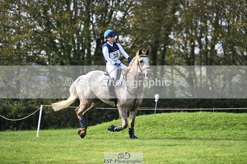 231020-111820-07117 - 038-IRISH.KONNECTION-Natasha.Anson-XC