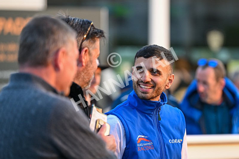 310524-Race 5-Dusk Dame-9004 - Race 5