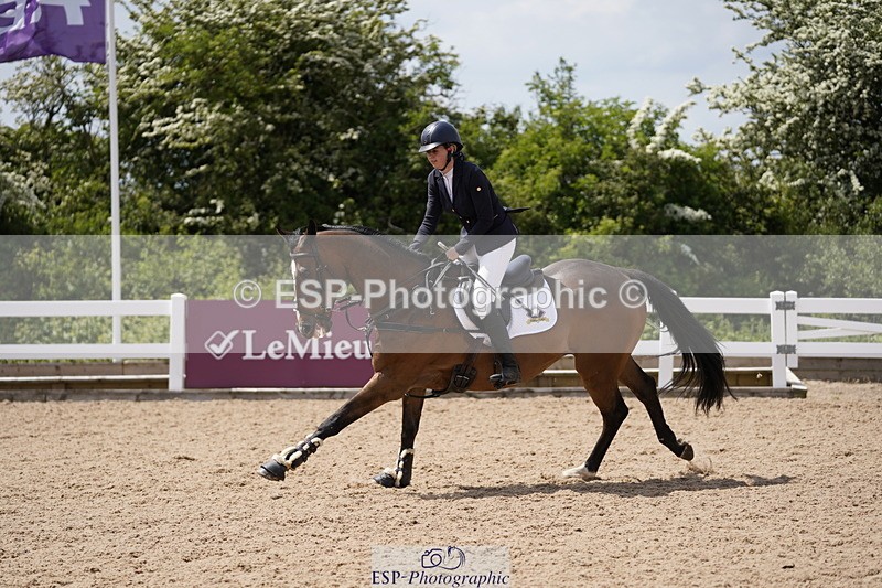 230528A-135158-07548 - Cls 34 1.05m Amateur Quali