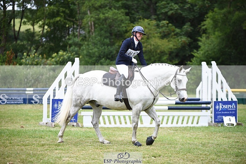 240630-131648-01323 - 812-Jessie_Lammens_Keeping-Avalon_Remus