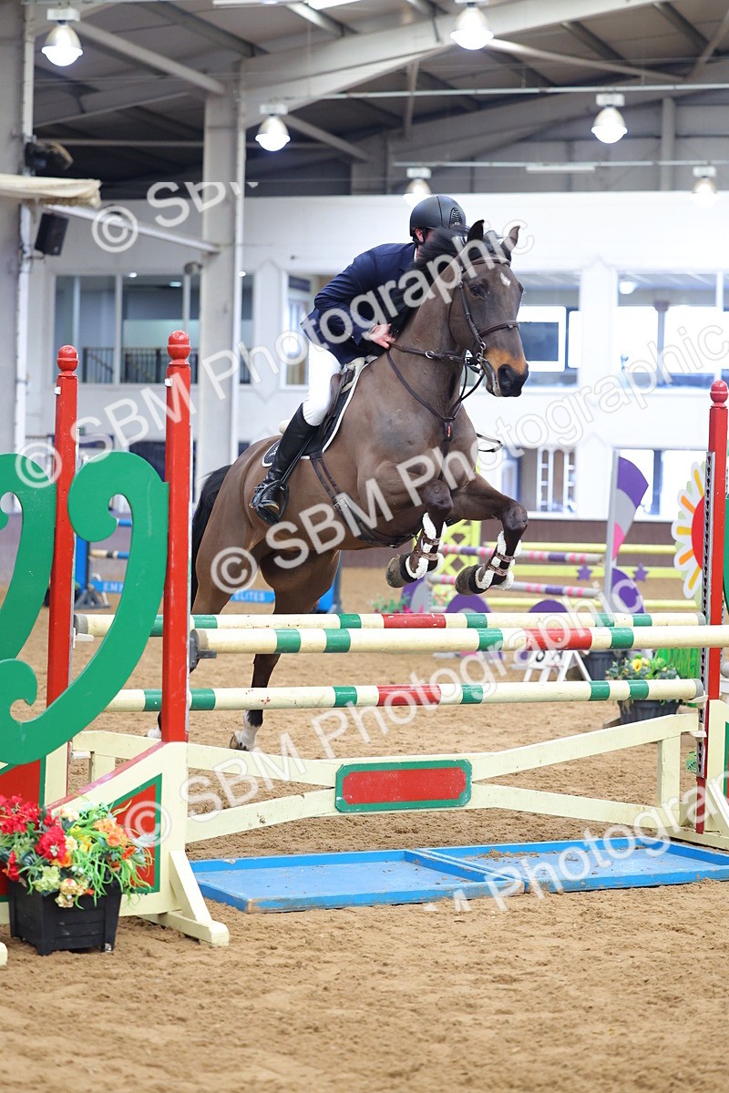 SBM_002721 - Class 8 - Senior Newcomers - 1.10m