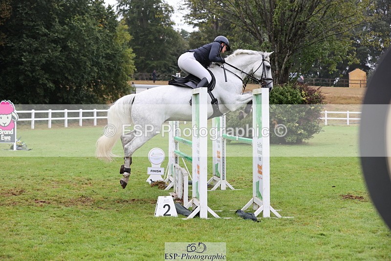 250830A-145320-07135 - Cls 16 Snr Newcomers and 1.10m Open