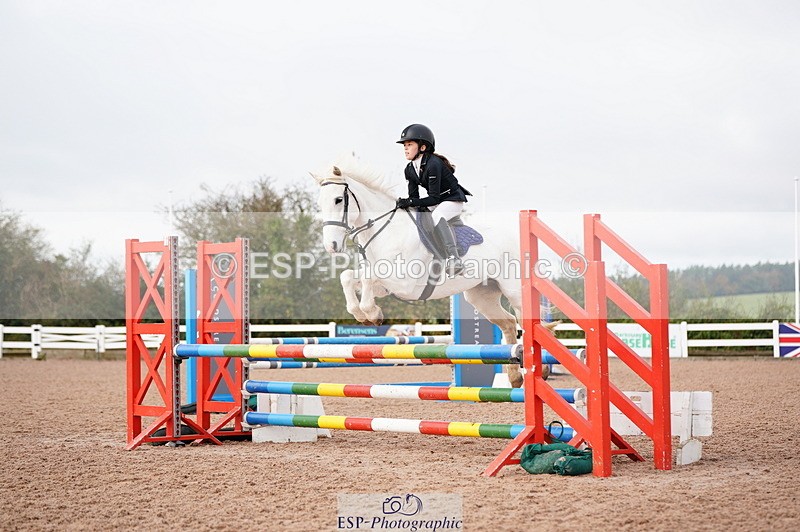 241027A-100906-02023 - SUN Cls 4 Pony British Novice and 80cm