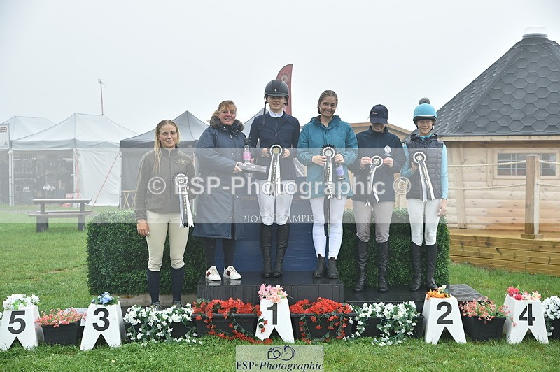 240901A-221226-11404 - 90 Presentation