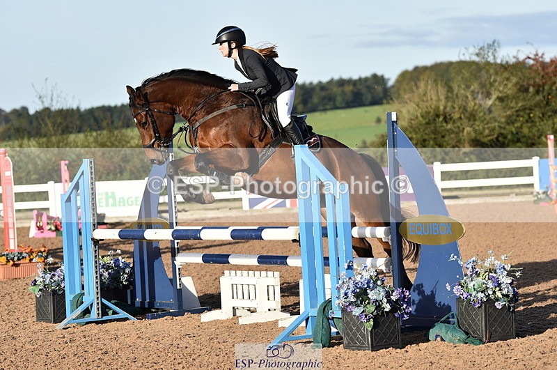 231015A-092102-06677 - Cls 22 British Novice & 90cm Open