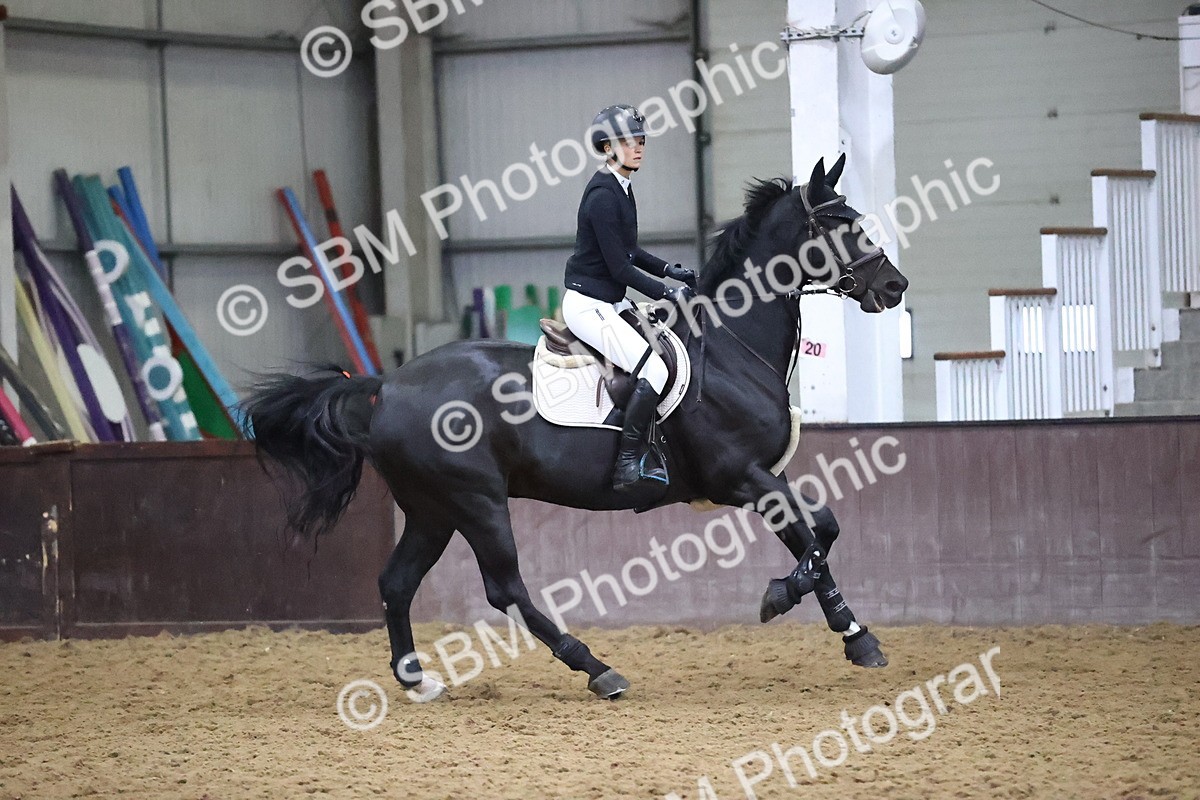 SBM_003821 - Class 12 - Senior Foxhunter 1.20m