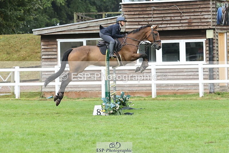 250830A-144136-07081 - Cls 16 Snr Newcomers and 1.10m Open