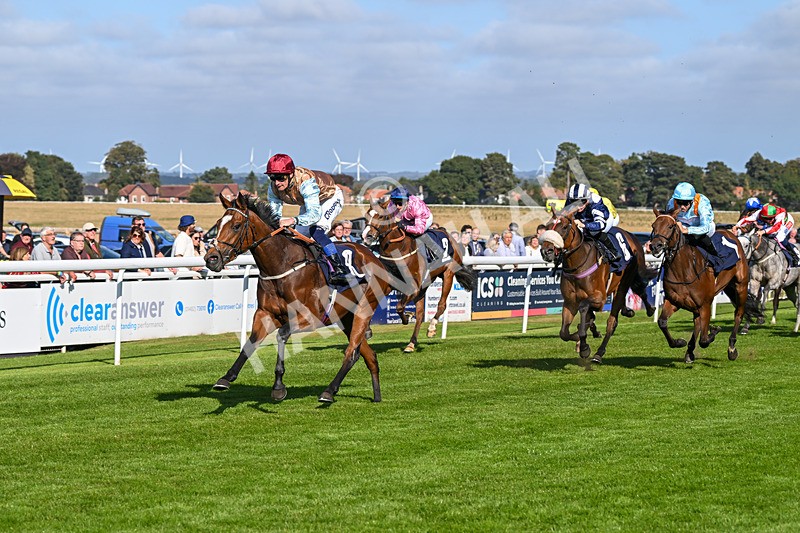 180924-Race 4-Surprised-4483 - Race 4