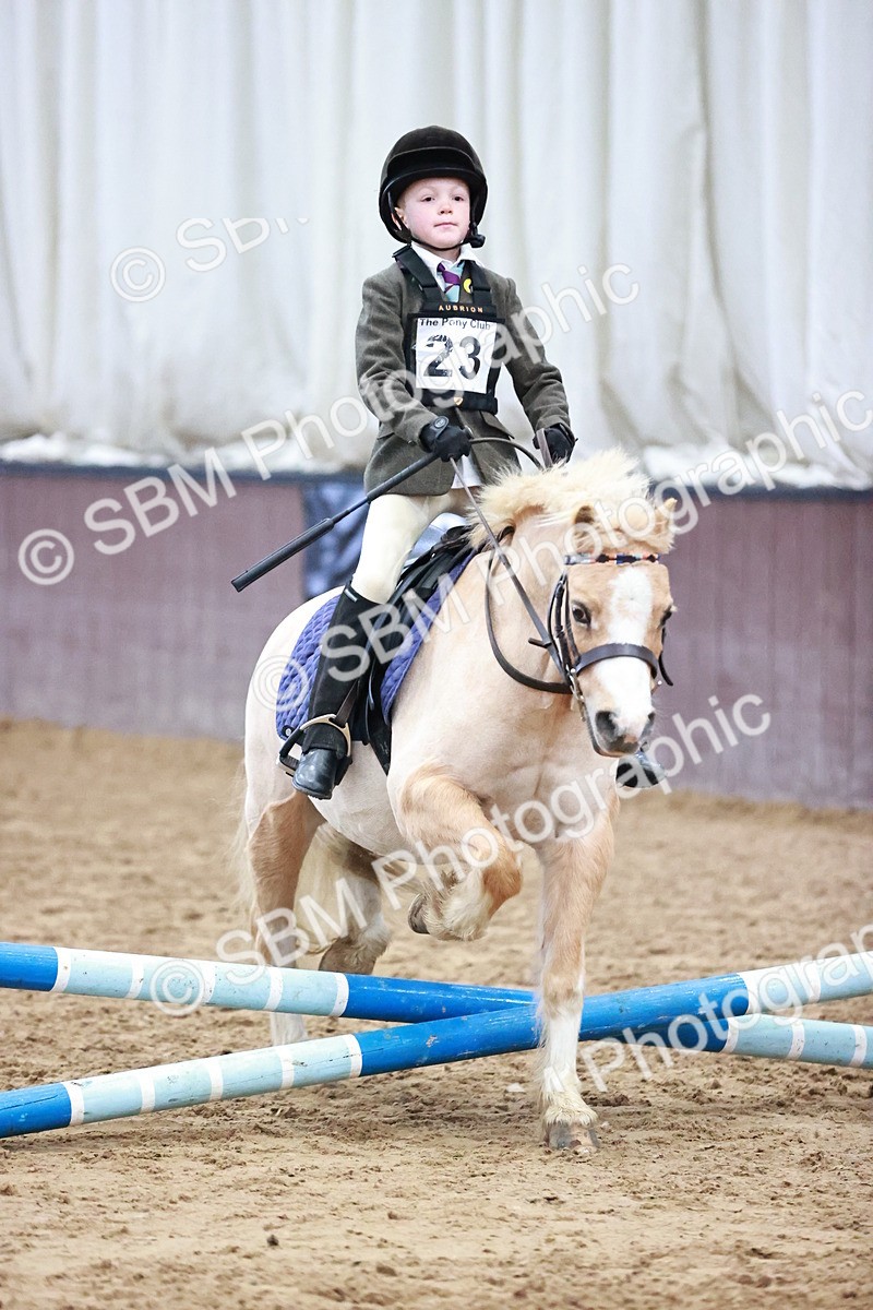 SBM_000273 - Class 1 - Cross Pole Jumping 30cm 40cm