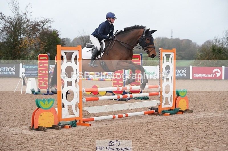 251109-083259-03025 - Cls 15 British Novice and 90cm Open