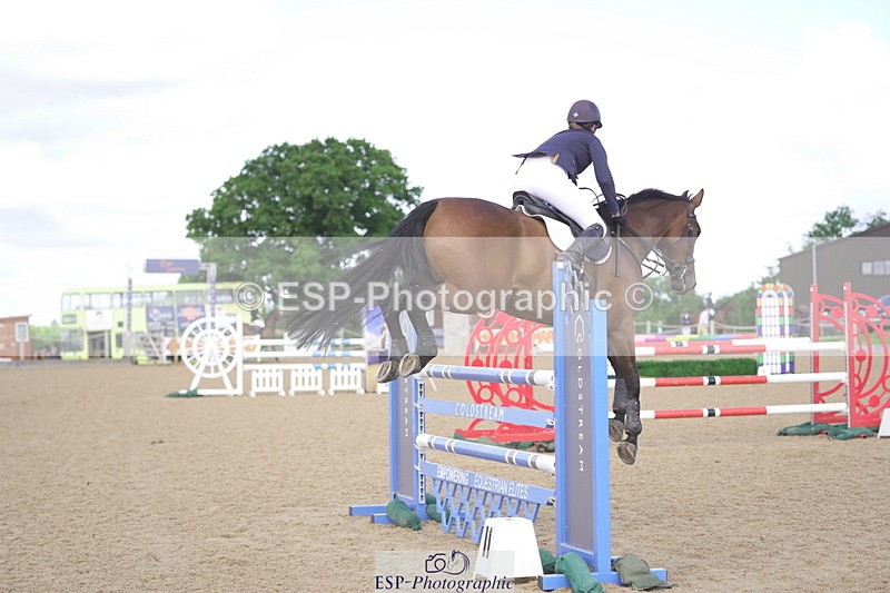 230806A-111850-01557 - Cls 13 Snr Newcomers & 1.10m Open