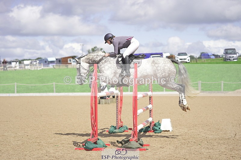 230806A-125128-02078 - Cls 14 Snr Foxhunter & 1.20m Open