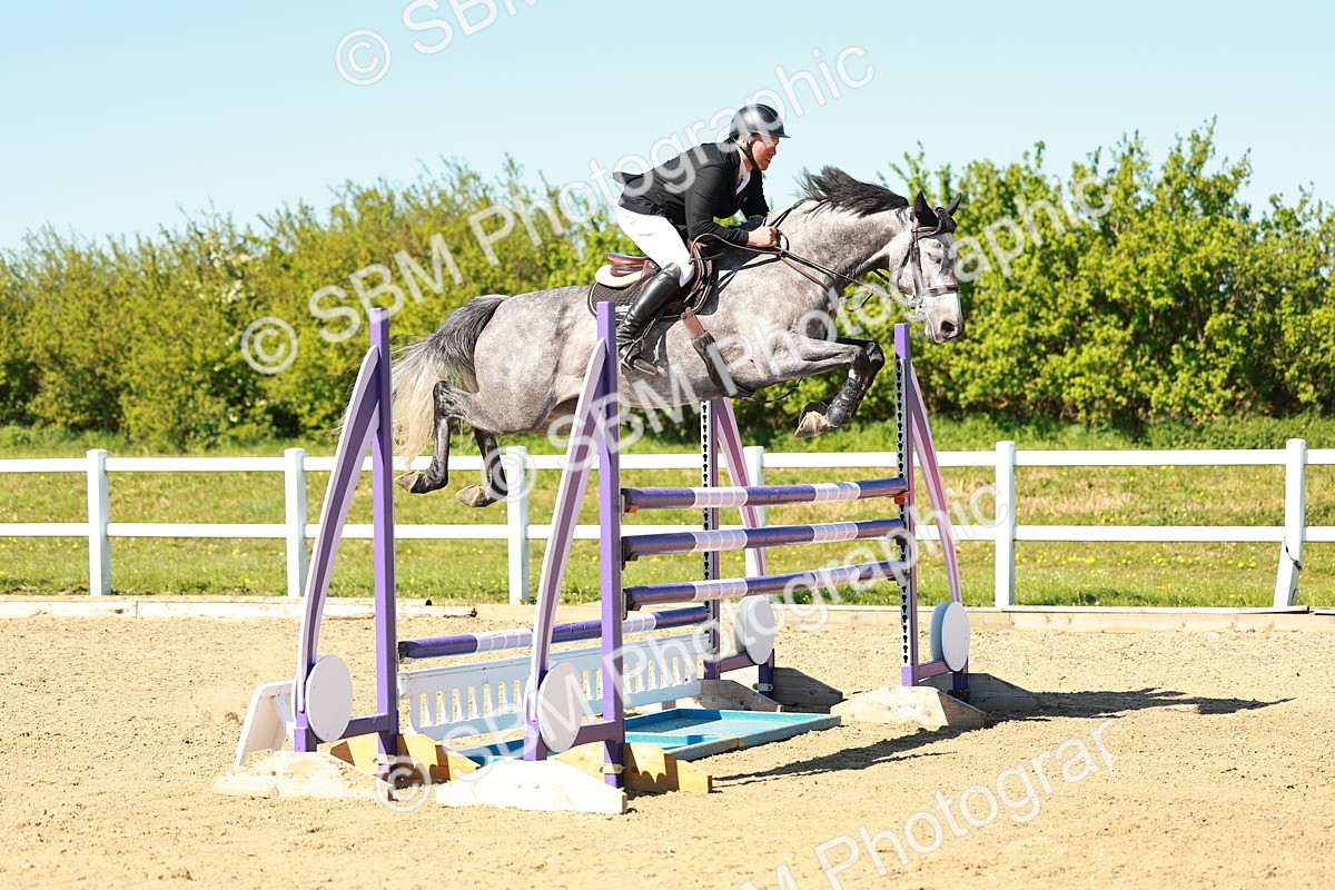 SBM_001859 - Class 5 - Senior Foxhunter - 1.20m