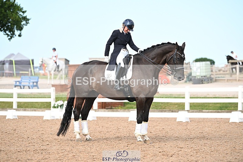 250620-173057-05218 - BD Cls 16 - Advanced 1