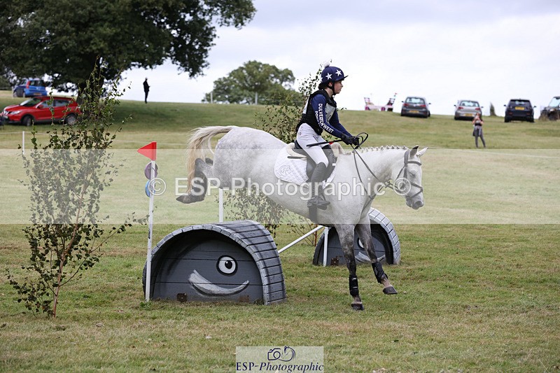 240825X-143526-34703 - 80cm XC 14.30 to 15.30