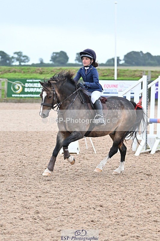 240813-183809-00718 - Classes 5 A&B & 6 80cm