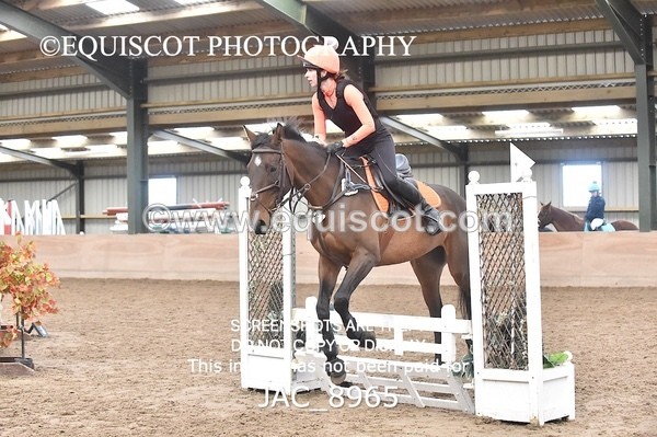 JAC_8965 - CLASS 3 ARENA EVENTING BE 70