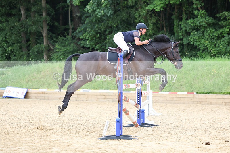 3E7A6487 - Class 9: Senior 1.15m Open