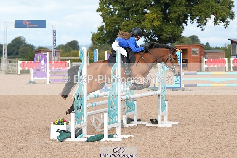 250921-100836-02111 - Cls 4 Pony British Novice and 80cm