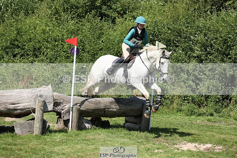 240811A-121120-02509 - 064-