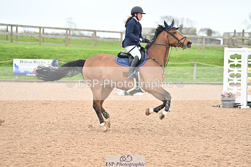 240405A-140155-01823 - Cls 5 National 1.30m Open