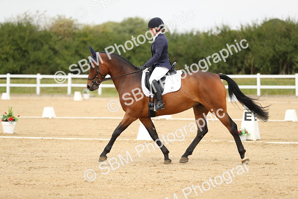 SBM_017330 - Class 13 - Novice 23 - 13.31-14.13