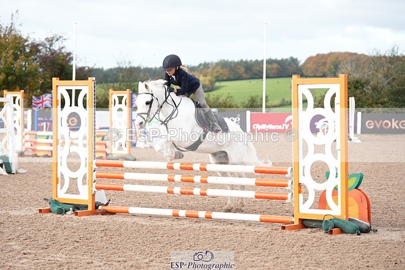 251026-110449-01874 - Cls 1+2 10yr and under 128cm and 70cm Open