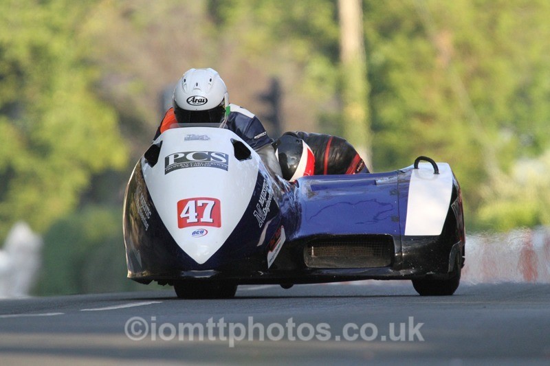 IMG_5577 - Thursday Practice - TT 2013 Side Car